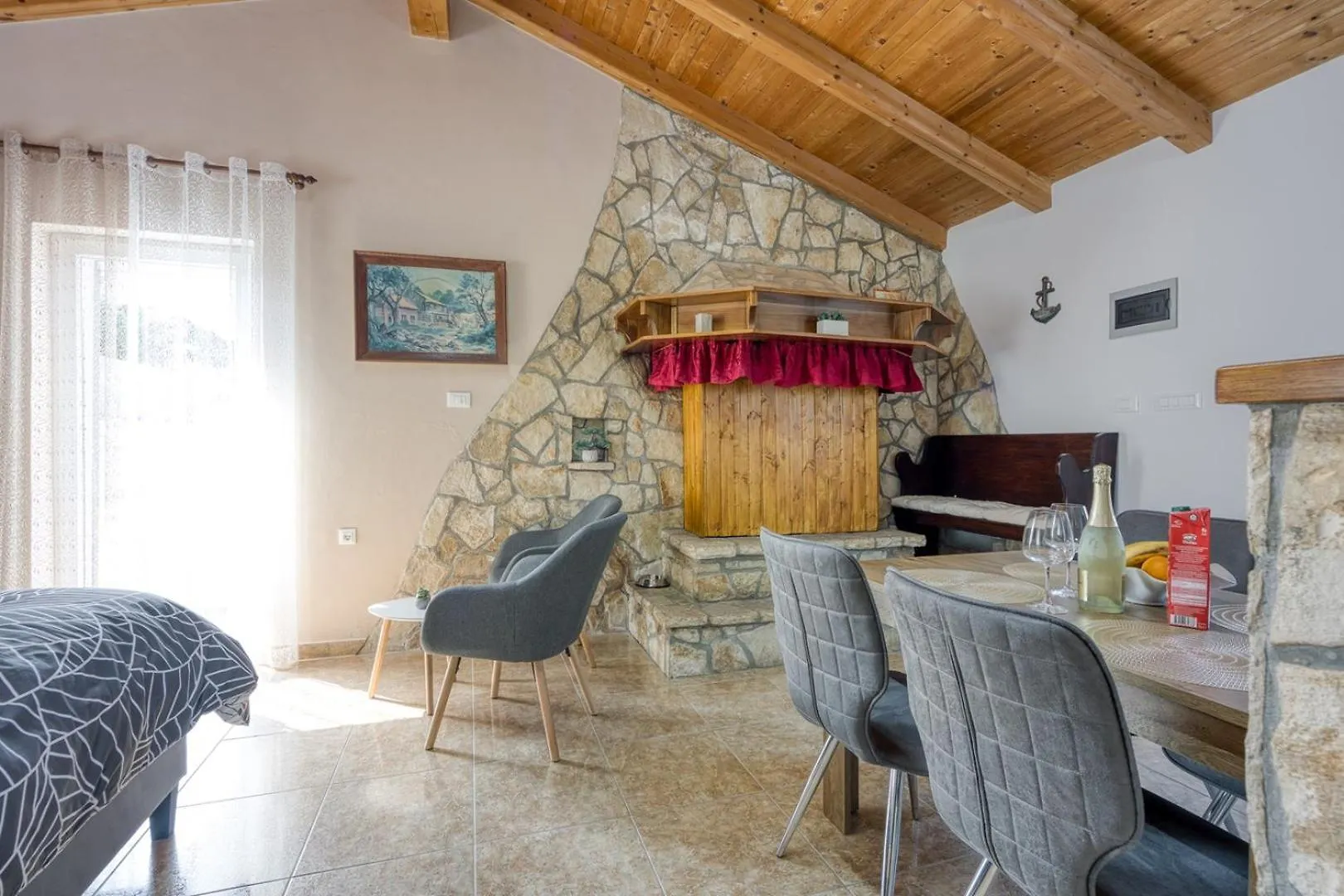 Romantic Studio Apartment With Private Pool Kanfanar